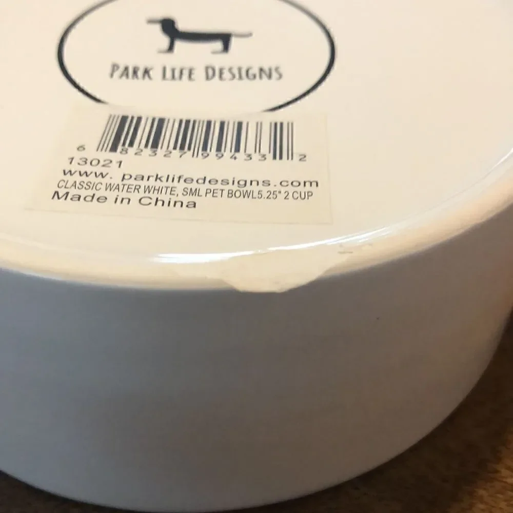 Park Life Designs Pet Bowl | Classic Water (Small, White)